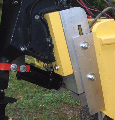 Outboard Motor Jack Plate